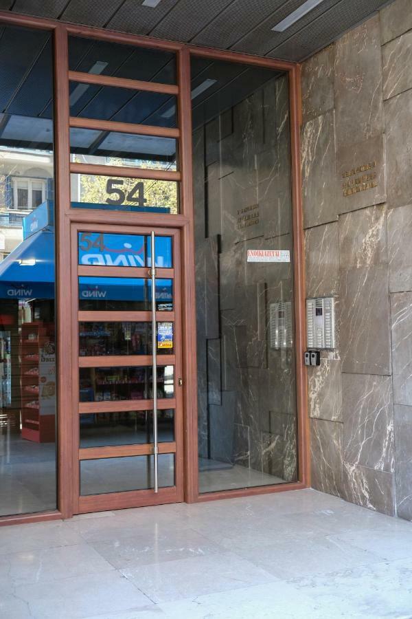 Luxury Cozy Large Apartment In The City Center Thessaloniki Exterior photo