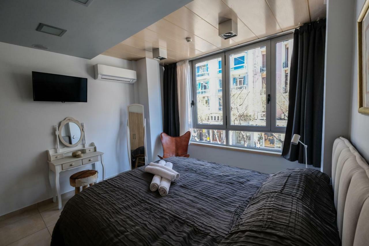 Luxury Cozy Large Apartment In The City Center Thessaloniki Exterior photo