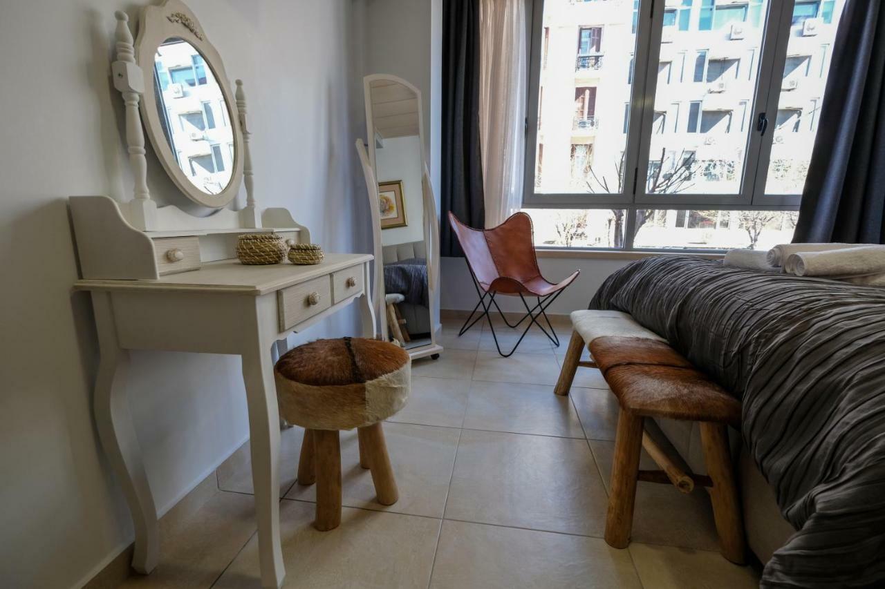 Luxury Cozy Large Apartment In The City Center Thessaloniki Exterior photo