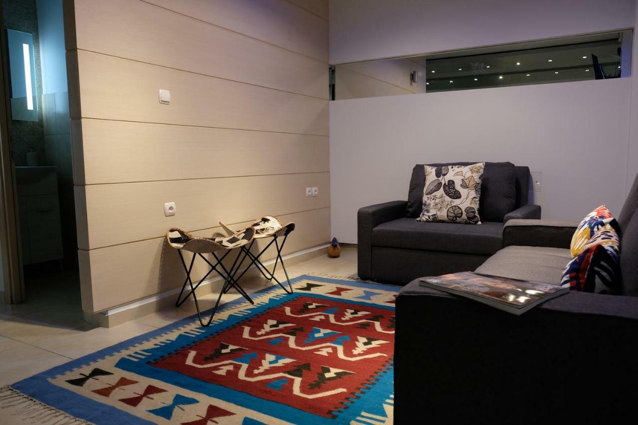 Luxury Cozy Large Apartment In The City Center Thessaloniki Exterior photo
